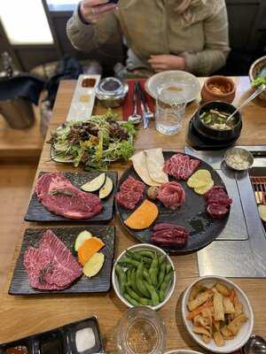 Yumira Korean Bbq & Vietnamese Dining