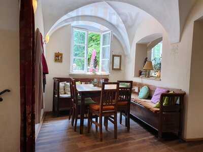 Bio Gasthaus & Biergarten Schloss Blumenthal