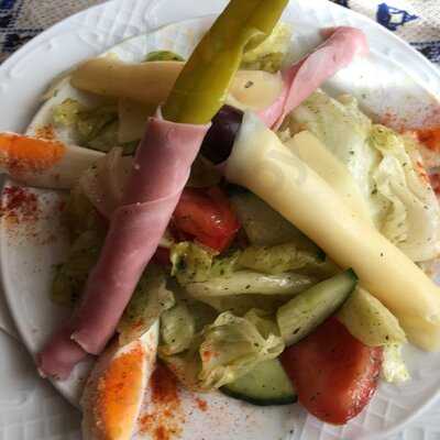 Der Grieche Im Langenweg