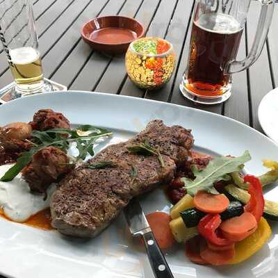 Mamajuana Bodega Colonial