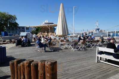 Karls Pier7 Warnemuende