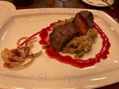 Villa Salve, Restaurant / Bar