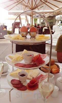 Villa Salve, Restaurant / Bar