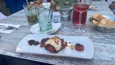 Villa Salve, Restaurant / Bar