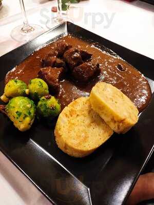 Tsv Reh's Restaurant