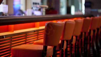 Grassinger Cafe & Restaurant