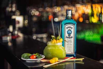 Unterhaus Musikbar Stadt Biergarten