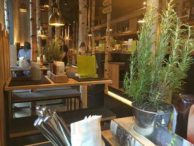 Hans Im GlÜck Burgergrill & Bar