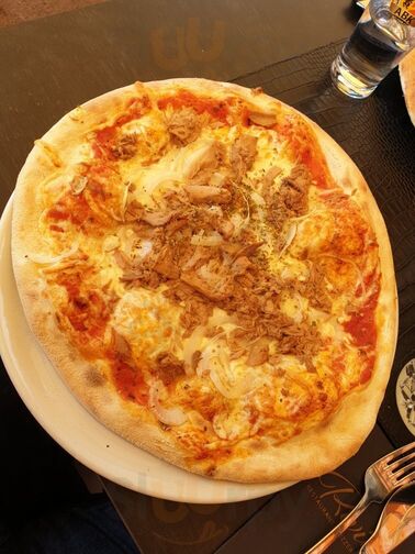 Restaurant Pizzeria Eiscafe Riviera