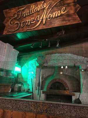 Trattoria Senza Nome