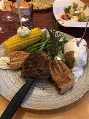 Farmers Cafe And Steakhouse