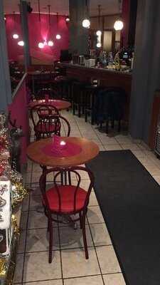 Flamm´s Café Bar & Restaurant