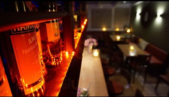 Muckis Bar