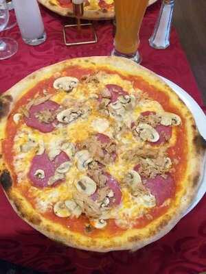 Luna Rossa Ristorante Pizzeria