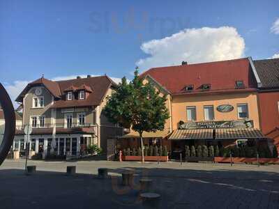 Don Camillo & Peppone