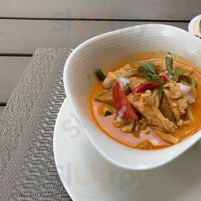 Natthanicha Thai Küche