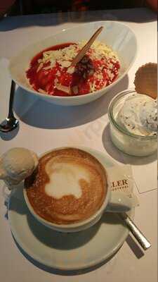 Primafila Eismanufaktur Und Cafe