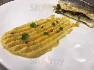 Grillrestaurant, Schwarze Henne, Vino-bar