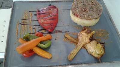 Grillrestaurant, Schwarze Henne, Vino-bar