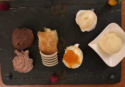 Grillrestaurant, Schwarze Henne, Vino-bar