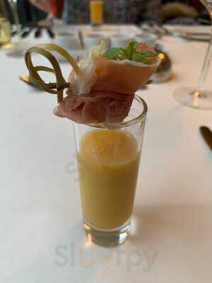 Fine Dining Restaurant Chesa Rössli