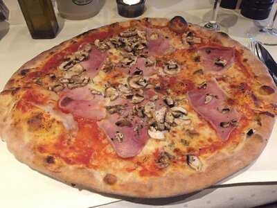 Pizzeria Restaurant Frankenturm