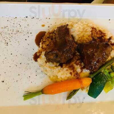 Ristorante-weinstube Leonardo