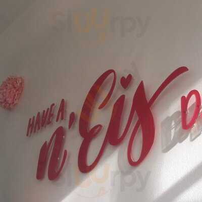 N'eis - Das Neustadteis Am Gartenfeldplatz