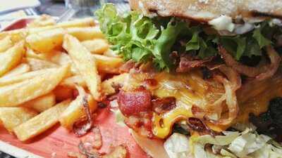 Q1 - Metropolitan Kitchen & Bar