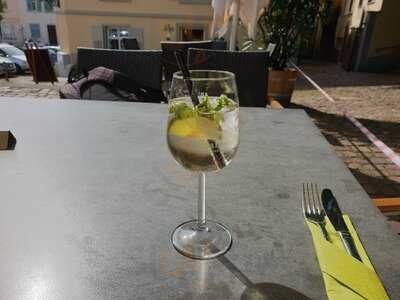 M10 Badisches Cafe & Restaurant Am Marktplatz