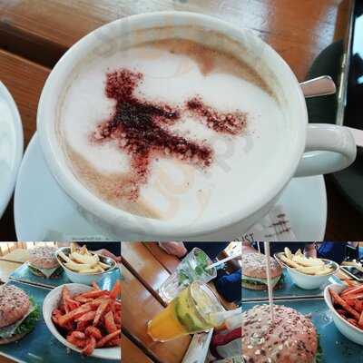 Hans Im GlÜck Burgergrill & Bar