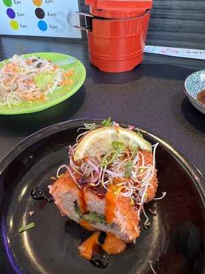 Kanpai Running Sushi & Lounge