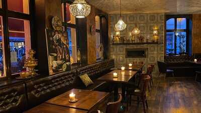 Cafe Restaurant Laila