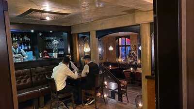 Cafe Restaurant Laila