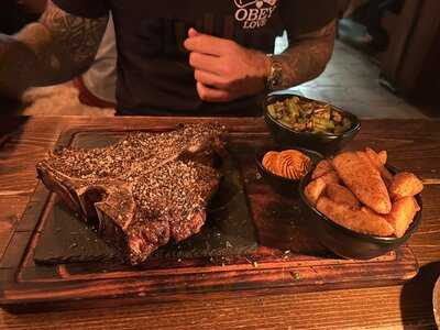 Lord Of The Grillz - Mittelalterliches Grill & Steakhaus