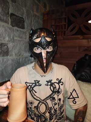 Lord Of The Grillz - Mittelalterliches Grill & Steakhaus