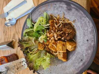 Lua Vietnamese Kitchen