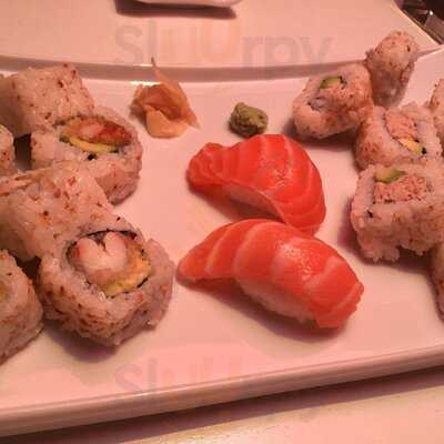 Yang-ji Sushi & More