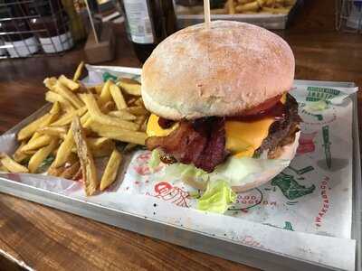 Joe Molese - The Fresh Deli