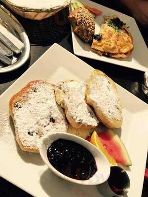 Einstein Restaurant Cafe Bar