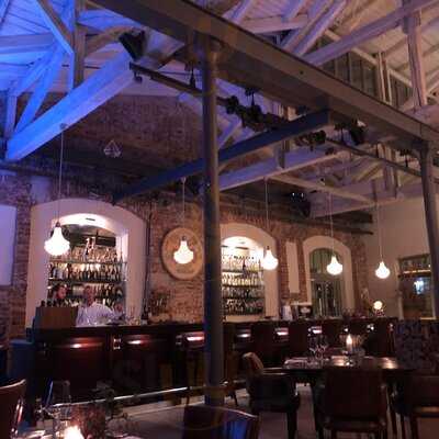 Elements Deli | Restaurant | Lounge