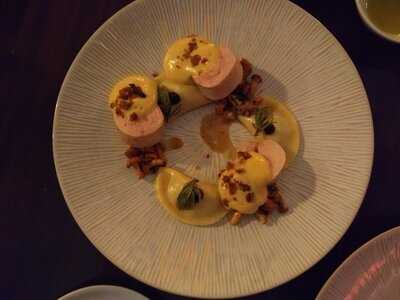 Elements Deli | Restaurant | Lounge