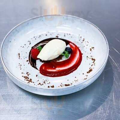 Stefano Trattoria & Bar