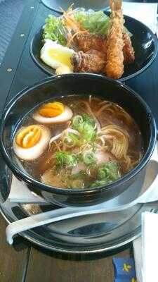 Naniwa Noodles & Soups