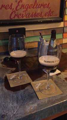 Corvin's Burger & Beer