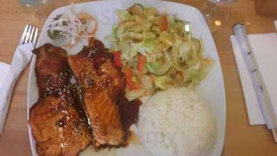 Umaii Sushi Grill & More