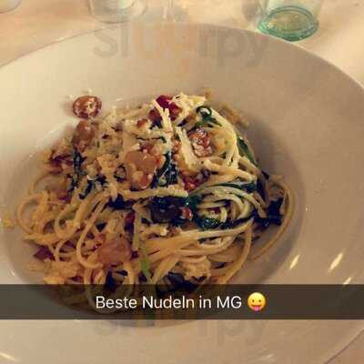 Trattoria Maccheroni