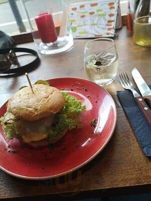 Doctor T Burger-labs