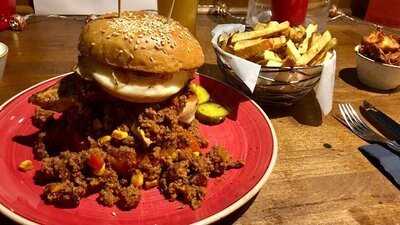 Doctor T Burger-labs