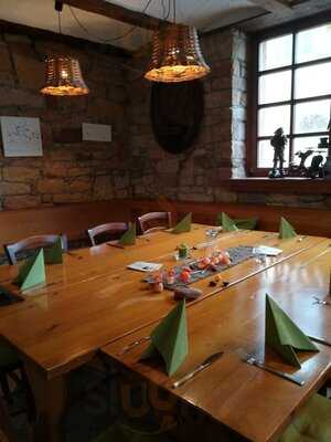 Weinstube Loblocher Schlössel